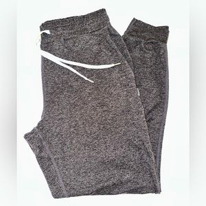 Vuori Joggers